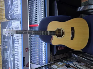 Maxtone 41-inch left-handed semi-acoustic guitar with cutaway body, built-in EQ pickup system, and natural wood finish.